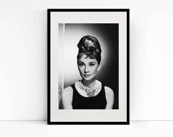 Audrey Hepburn Breakfast at Tiffanys - Black and White Print