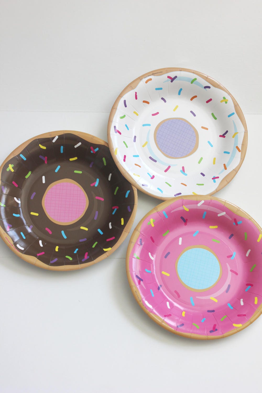 Sale 25 DONUT PAPER PLATES Donuts 8 Party Sprinkles Fun