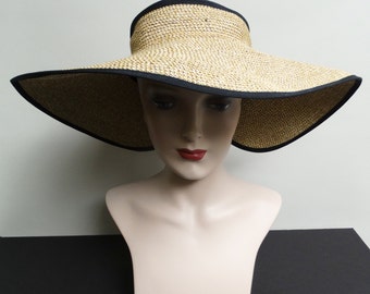 Vintage Hat//Open Crown//Sun Hat//Rima //Large Brim Hat//