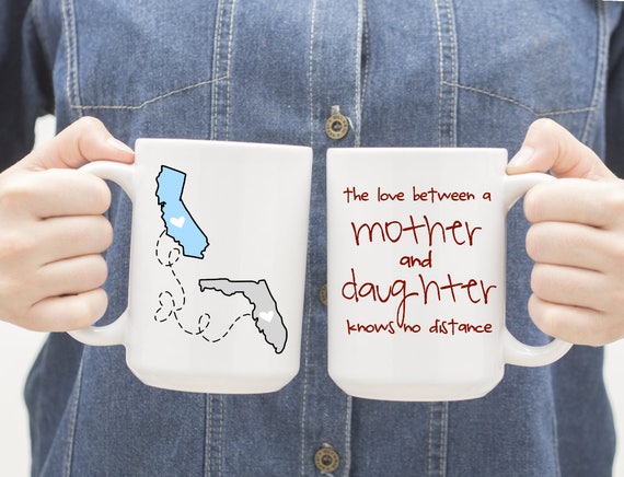 Download The Love Between A Mother & Daughter Knows No Distance Mug