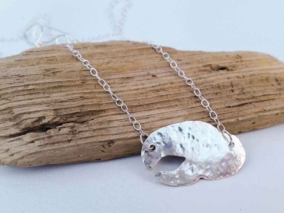 Hammered Sterling Silver Lobster Claw Necklace by aeseadesigns