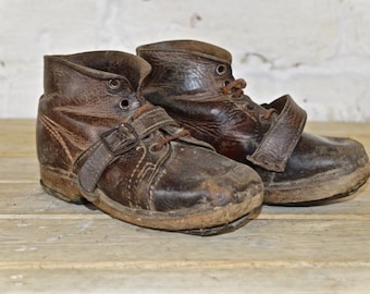 Childs 1940's leather boots