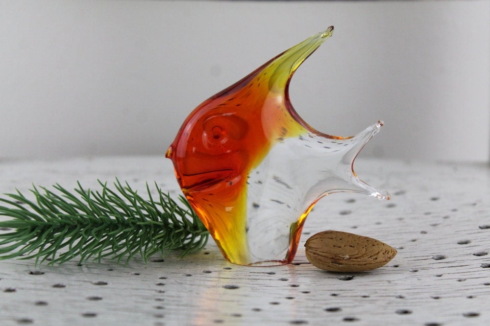 Vintage Murano fish figurine Mid Century 60s Magic glass