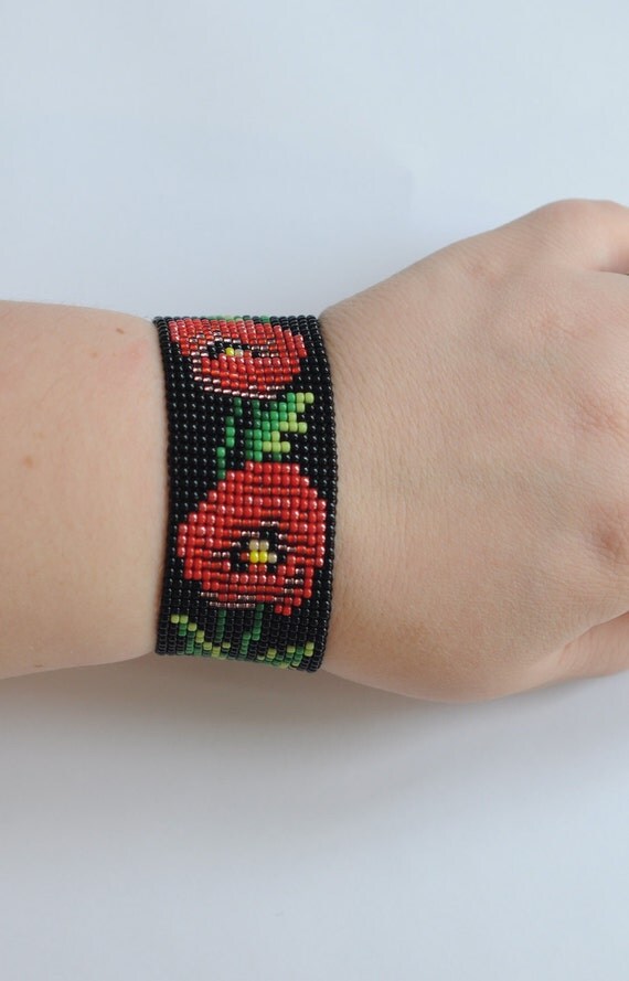 Bead loom bracelet Poppy bracelet Toho bead bracelet Flower