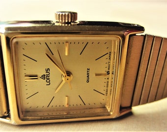 Ladies Lorus Gold Plated Bracelet Quartz Watch Working Well