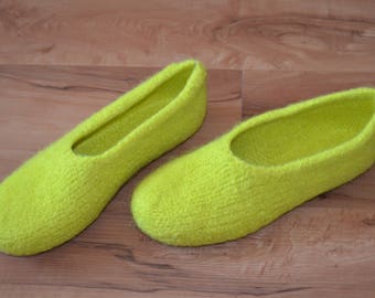 Gr. 38/39: Felted slippers with LaTeX sole / felt slippers with LaTeX sole