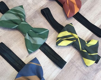 Harry Potter Hogwarts fabric bow headband! Gryffindor, Slytherin, Hufflepuff, Ravenclaw, scar glasses, and more! Custom!!