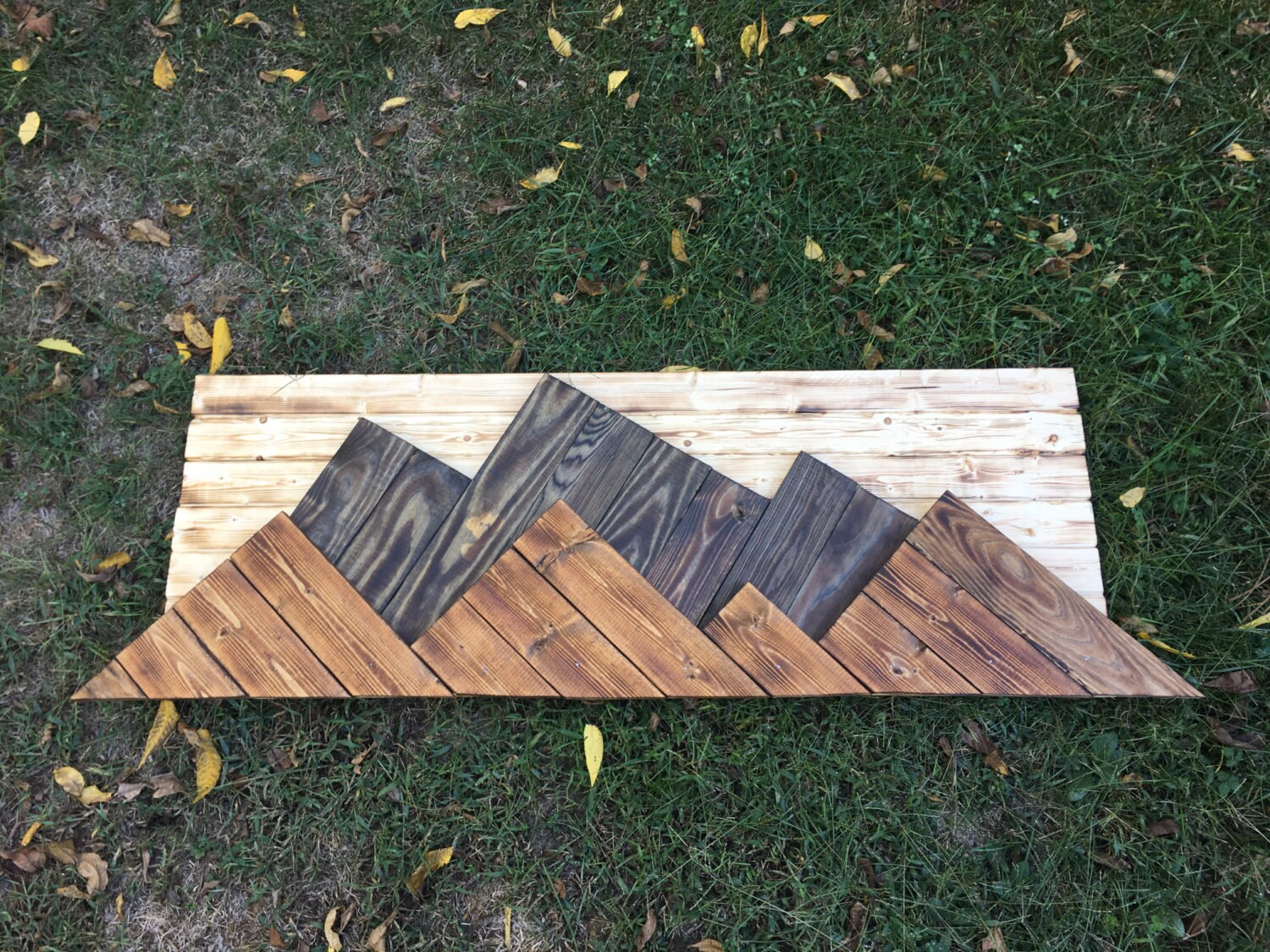 Wooden mountain line sign