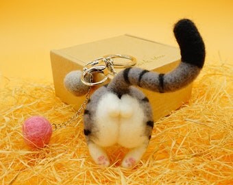 Needle felted cat butt magnet, wool felt kitty ass keychain, funny gift for cat lovers, gray tabby cat keyring, kitty fridge magnet