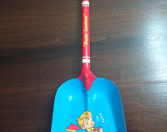 Vintage Ohio Art Metal "Happy Sandman" Shovel