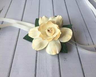 Gold flower Bridesmaid Brooch Wedding Flower accessories Bridal Accessories Bridesmaid Flower bracelet Boho flower White gold accessories