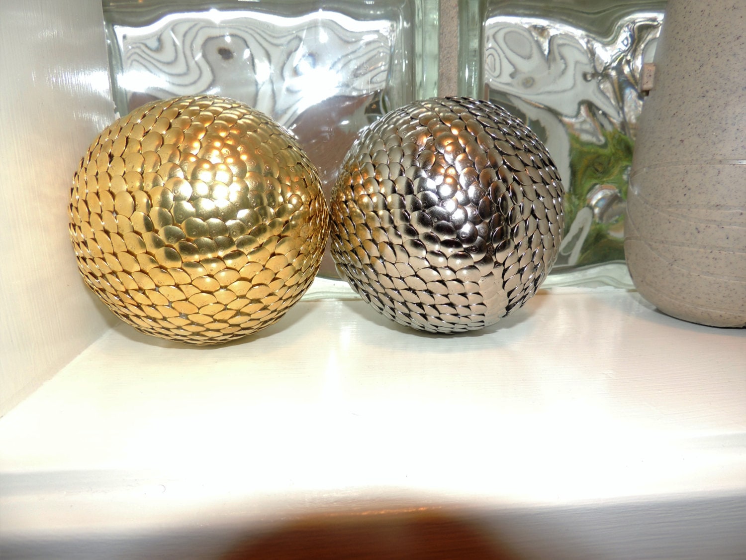 Gold and silver decorative ball vase filler Gold and Silver