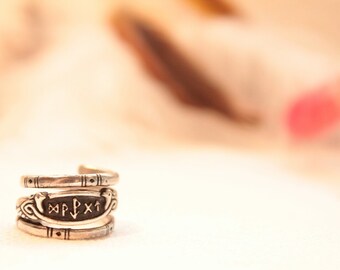 The resizable brass rune Pigeons ring. Ring with spell attracts love. Symbol of family luck.
