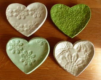 Kunstkeramik, Keramik, Herz, Schale, Schmuck, Hochzeit, Handarbeit, ceramics, pottery, ring dish, heart, clayart, handmade, unique, gift