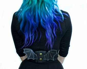 Bat wings belt waist cincher, waist corset, leather belt, Elastic harness, shapewear, Gothic clothing, cosplay, Pastel goth, Kawaii Clothing