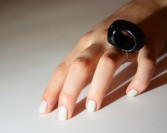 Black Organic Shaped Sculpture Ring, Abstract Artisan Ring with Hole, Large Statement Ring, Contemporary Fine Art Ring, Creative Bold Ring