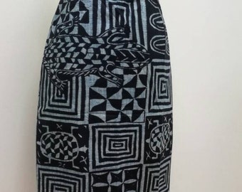 Ndop pencil skirt size 36/pencil skirt made with small size ndop