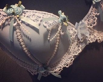 Pastel Goth Bra - Pastel - Goth - Pearl - Beads - Chains - Ribbon - Rose - Lace - Custom made - Handmade - Made to Order