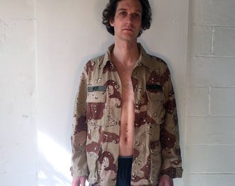 Vintage 80s 90s Desert Camo US Army Jacket With Patches