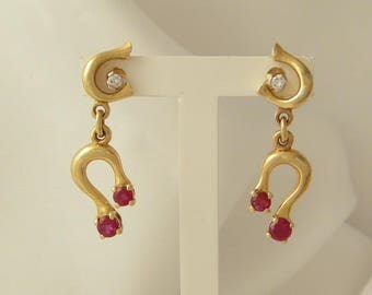 Yellow Gold Earrings, 4 2 rubies and diamonds