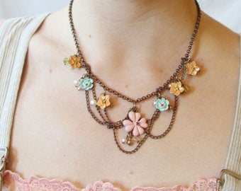 70s Vintage Flower Necklace/Choker