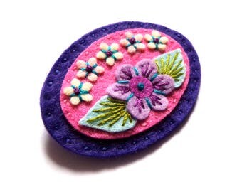 Sweetheart felt brooch pin with freeform embroidery