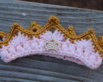Crochet baby crown, Princess crown, newborn photo prop, baby girl crown, newborn girl crown, infant girl crown, pink crown, newborn crown