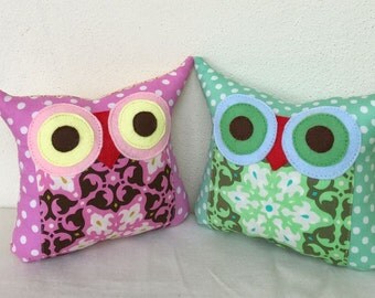 TWO owl pillows/Green / purple/ dots /Polyfil Stuffed little owl pillows/ decoration/collection - Ready to ship