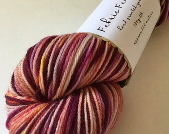 Hand painted superwash merino dk yarn wool 100g
