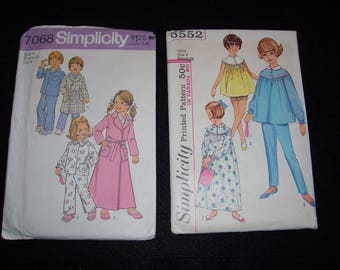 Child's Pajamas Patterns..Size 4..Uncut..Simplicity 5552 or Simplicity 7068..Baby Doll Pajamas..Nightgowns..Robes..1960/70's Boys and Girls