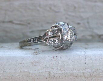 Vintage Platinum Diamond Engagement Ring - 0.60ct.