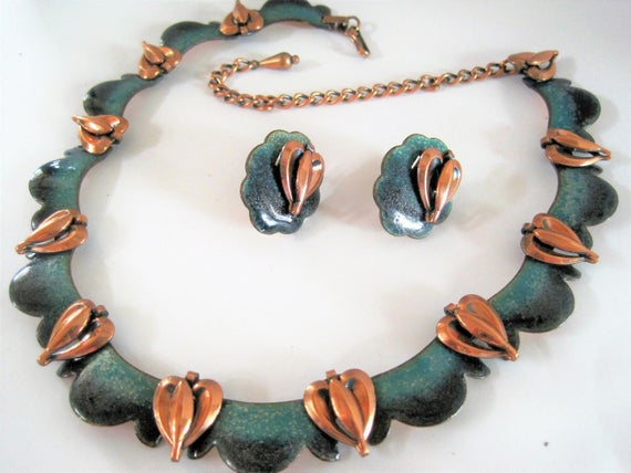 Matisse Necklace Earrings - Unsigned Queen Anne - Teal Enamel - Copper 50's - Book Piece