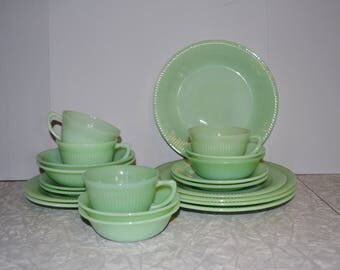 Fire King Jadeite Dinnerware Set ~ 21 piece set ~ Jane Ray Jadeite ~ Vintage Dinnerware Set ~ Mint Green ~ Epsteam