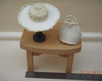 Hat or marriage in lin 1/12th miniature bag