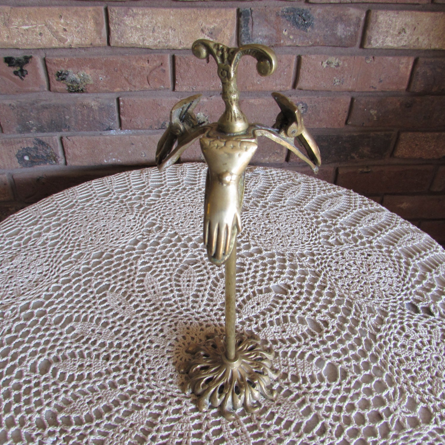 Vintage Brass Note Message holder CardNote Victorian