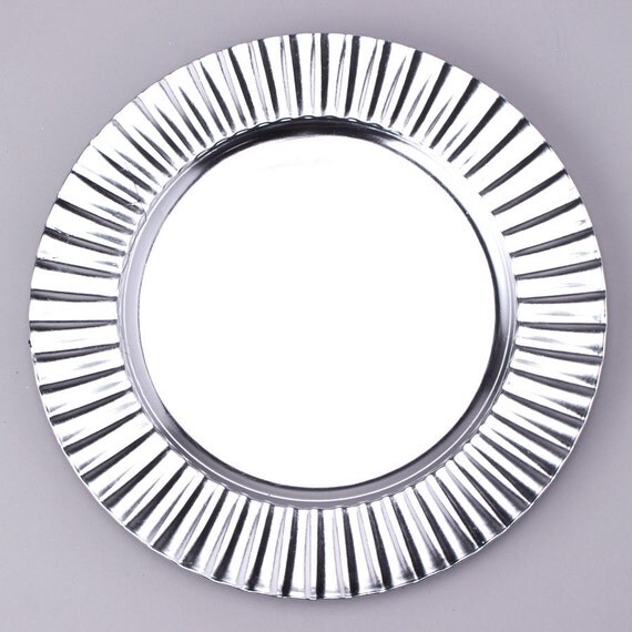 13 Silver Plastic charger plate