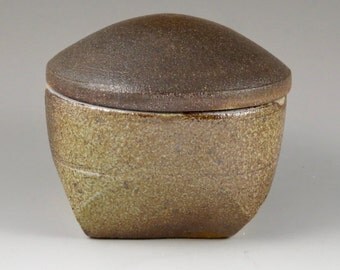 Brown Wood Fired Stoneware Lidded Jar, Covered Jar, Ceramic Jar with Lid, Unique Gift, Wedding Gift, Birthday Gift