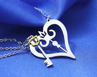 Kingdom Hearts + Keyblade Couple Necklace, Geekery, Keyblade Necklace, Friendship Necklace, Couple Necklace, Geek, Heart Locket, Key Padlock