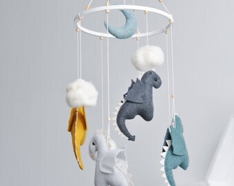 Baby Mobile - Dragon Mobile - Dragon Baby Mobile - Dragon Nursery Decor - Fantasy Nursery Decor - Baby Shower Gift - Black Dragon Mobile