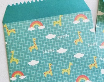 Giraffe Party Favor Bags, Rainbow Envelope, Animal Print Party Bags, Gift Bags, Giraffe Treat Bags, Gift Paper Bags - Set Of 5