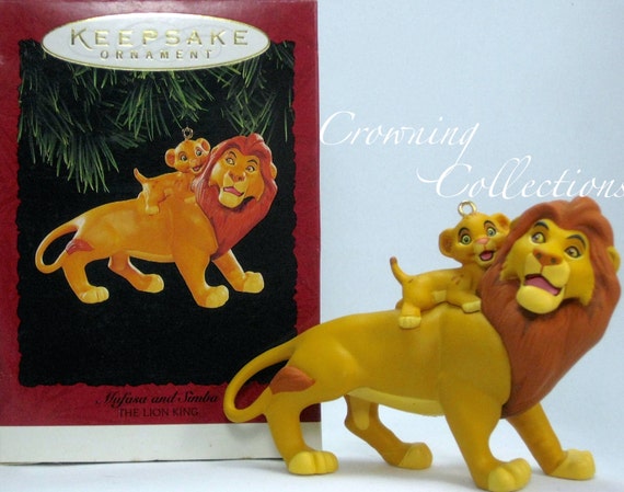 mufasa and simba figurine