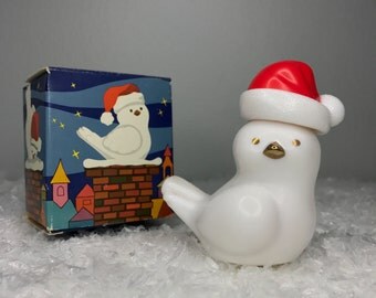 vintage Avon Sun Blossoms cologne perfume bottle Precious Chickadee in Santa hat with original box never used