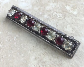 Vintage Red Rhinestone Art Deco Style Bar Brooch Red
