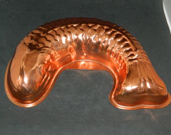 A Vintage Anodized~Aluminum~(Rose Tinted)~Vintage Fish~Jello Mold~Kitchen Decor~Wall Hanging~Kitchen Wall Display~Aluminum Collection~ Gift