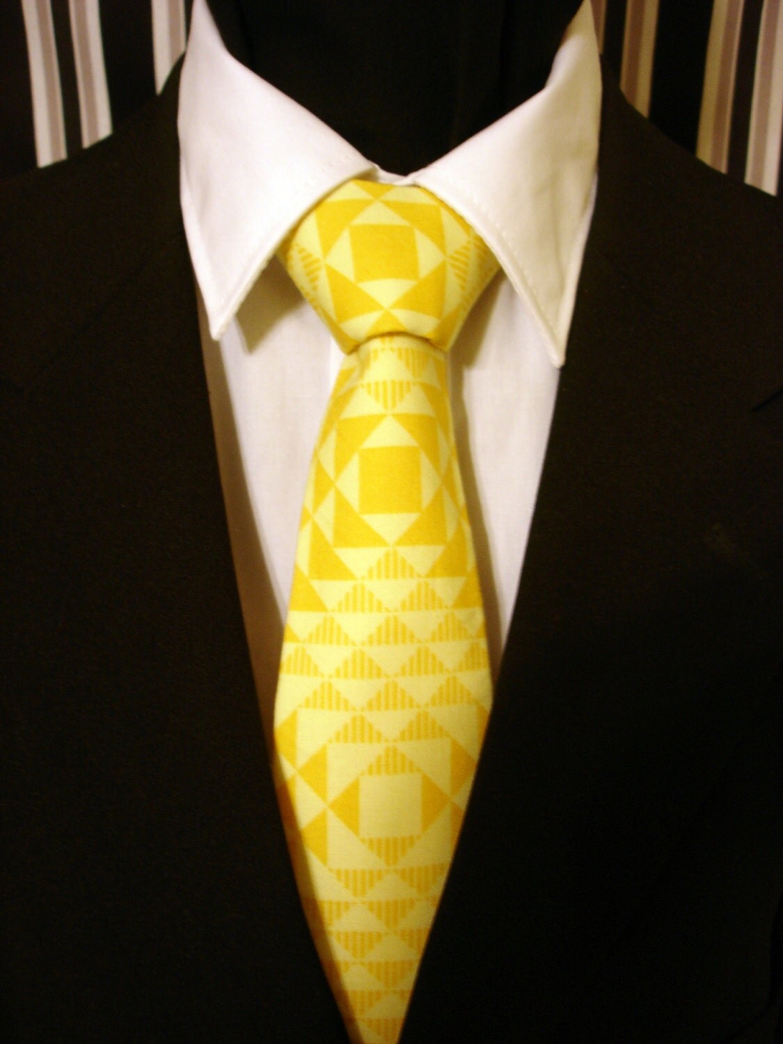 mens yellow tie