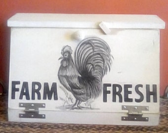 Bread Box,Farmhouse bread box, French country bread box, Rooster bread box, Country bread box, Food storage, Hand painted bread box