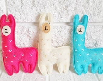 Llama Organic Catnip Toy Cute Cat Toy Cat Gift for Cat Lover Gift Unique Cat Toy Organic Cat Toy Kitty Toy Crazy Cat Lady Gift Llama Gifts