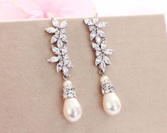 Bridal jewelry, wedding earrings, swarovski pearl, drop earrings, wedding jewelry, bridesmaid earrings, CZ earrings, bridal accessories