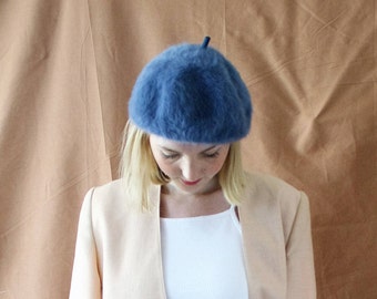 Vintage 1980s Blue Fluffy Beret Hat