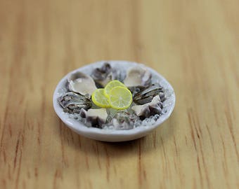 Fresh Oysters - 1:12 Scale Dollhouse Miniature Seafood Collection